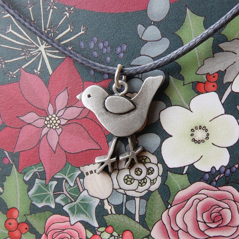 Close up Necklace Card with Bird Pendant for Christmas 