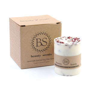 Beauty Scents -Medium Scented Candle with Rose Petals